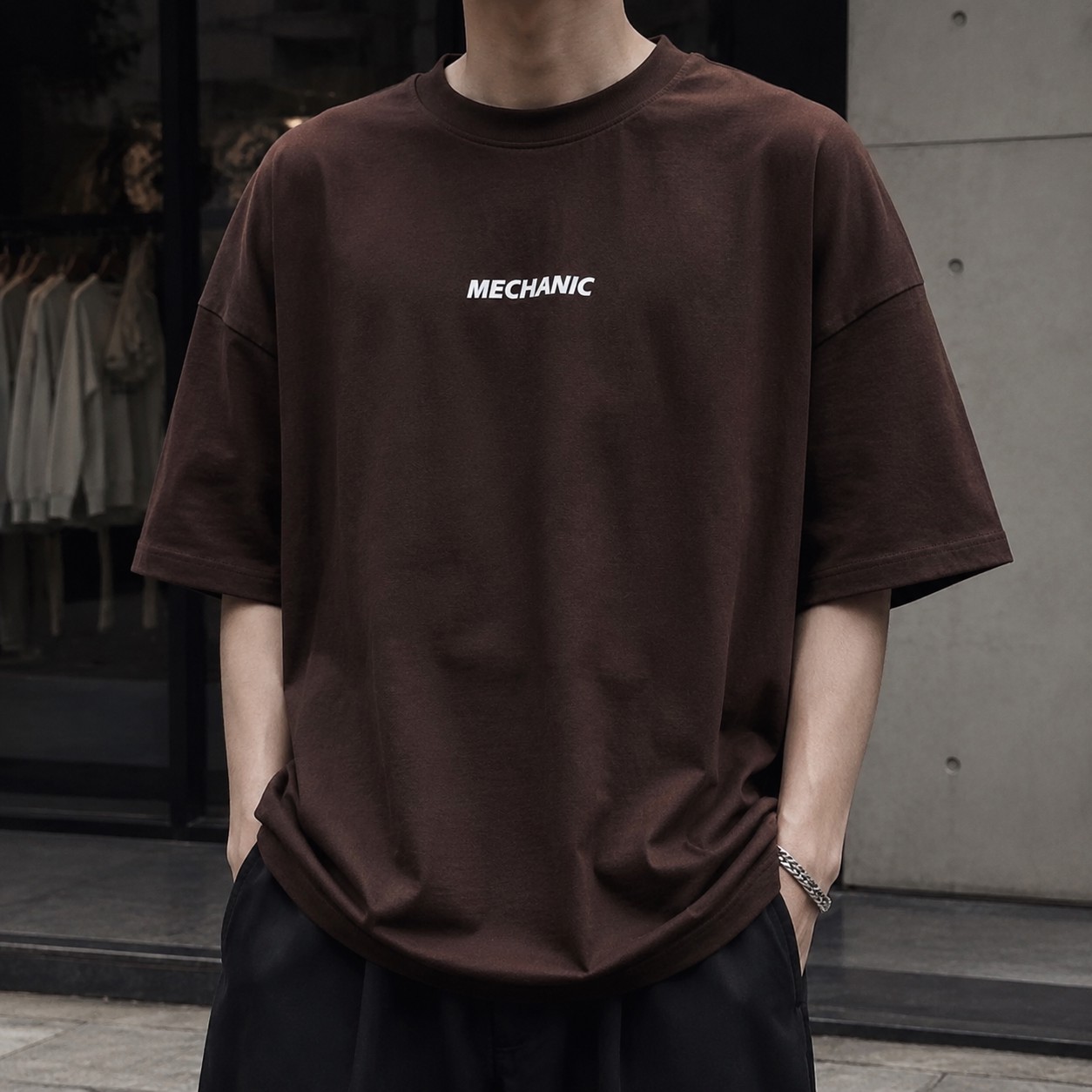 تیشرت لش باکسی مینیمال طرح مکانیک رنگ قهوهای شکلاتی Dark Chocolate Brown Mechanic Boxy-Fit Premium T-Shirt