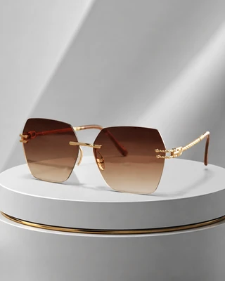 عینک زنانه فشن لنز طیف‌دار کاراملی دسته زنجیری | Warm Amber Eyewear