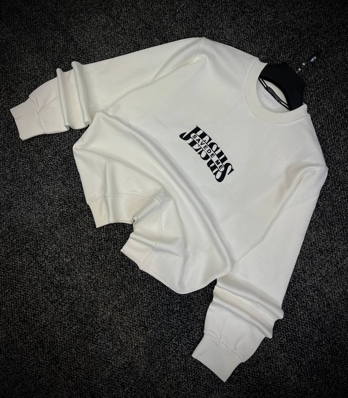 دورس پاییزه مردانه سه نخ پنبه گرم بالا گرافیکی رنگ سفید شیری SAVEDE ME | Cotton Sweatshirt