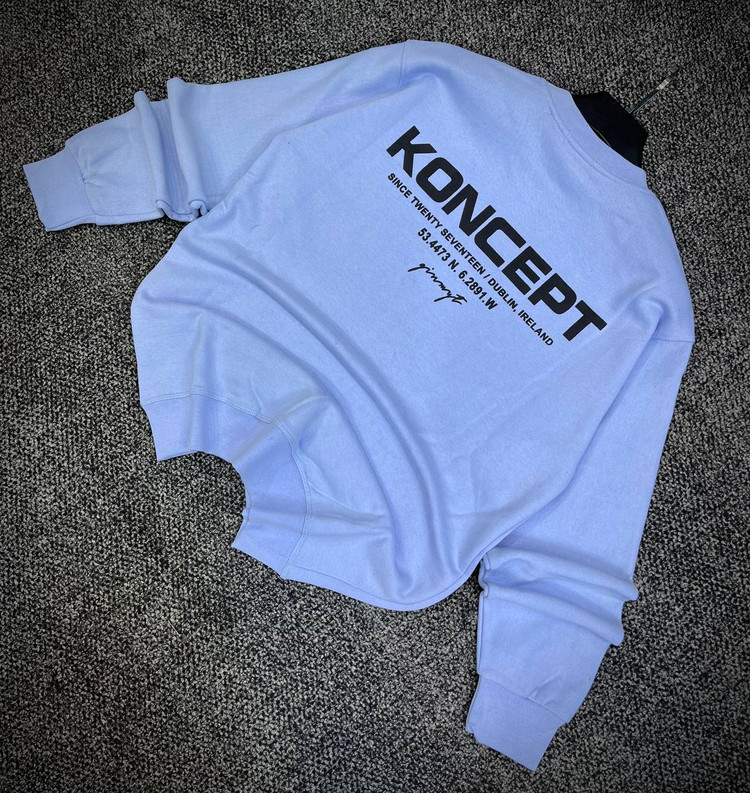 دورس یقه گرد مشکی با چاپ پشت طرح KONCEPT رنگ ابی پاستیلی | Minimalist Crewneck