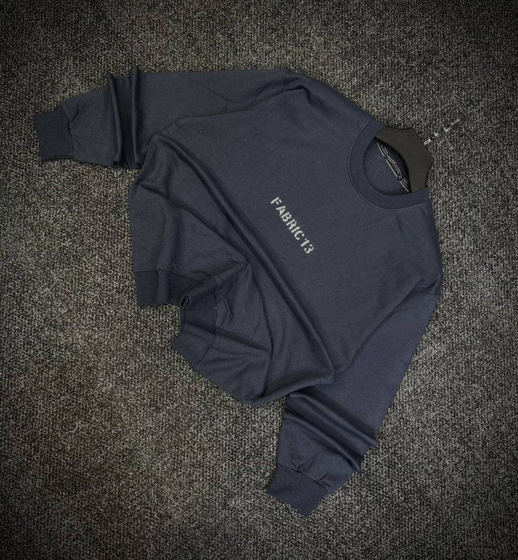 دورس مردانه پنبه سه نخ گرم بالا رنگ خاکستری دودی طرح FABRIC 13 | Men’s Sweatshirt