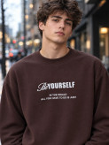 دورس مردانه یقه گرد سه نخ قهوه ای موکا طرح تایپوگرافی پشت چاپ LIONIDAS | Urban Crewneck